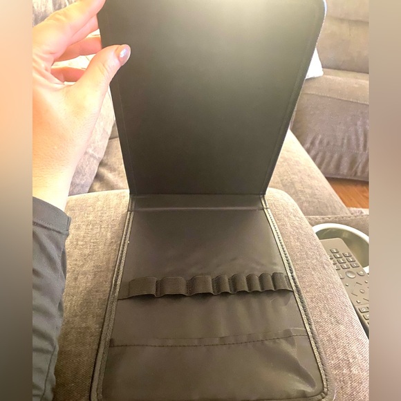 Sephora Leather Cosmetic Brush Storage Travel Case NEW - Picture 5 of 5